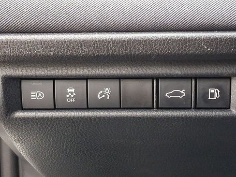 Used 2025 Toyota Camry LE FWD image 26