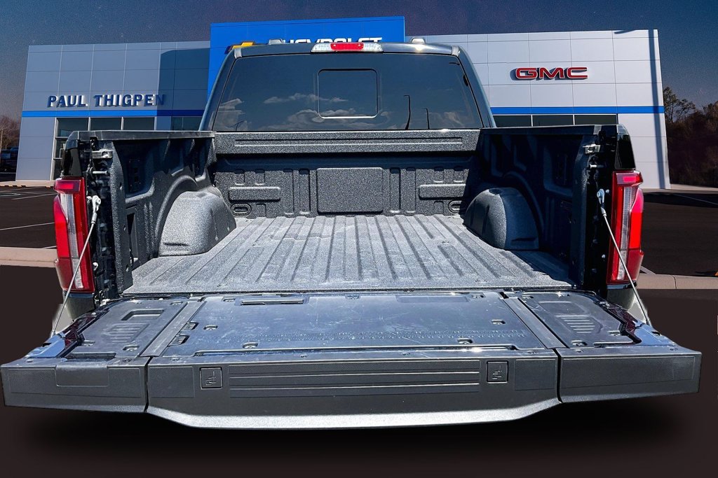 Used 2025 Ford F150 Lariat w/ Equipment Group 501A Mid AWD/4WD image 8