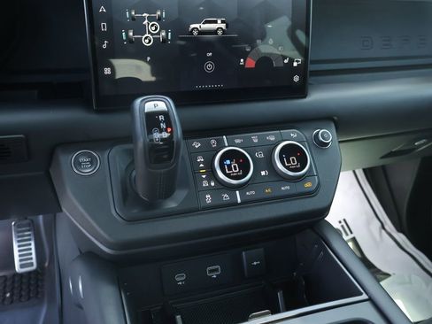 Used 2023 Land Rover Defender 110 Carpathian Edition AWD/4WD image 37