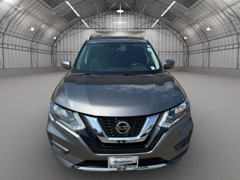 Used 2019 Nissan Rogue SV image 14