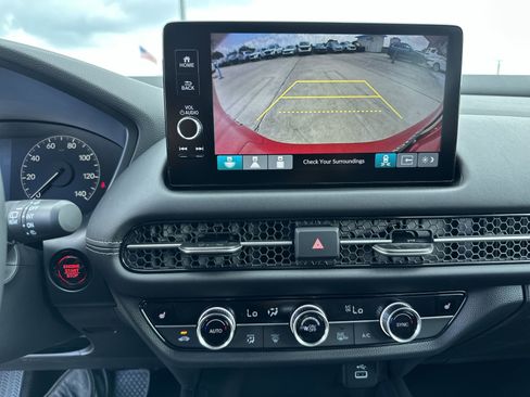 Certified 2024 Honda HR-V EX-L image 47