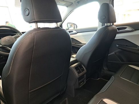 New 2026 Volkswagen Tiguan SEL R-Line AWD/4WD image 20