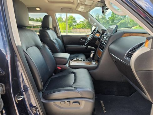 Used 2024 Nissan Armada SL w/ Captain's Chairs Package AWD/4WD image 27