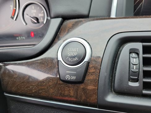 Used 2016 BMW 550i 550i image 27