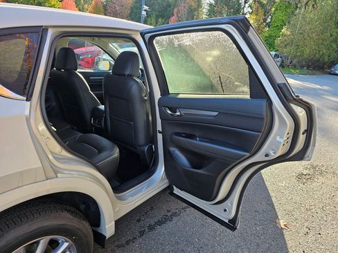 New 2025 MAZDA CX-5 AWD 2.5 S w/ Preferred Package image 26