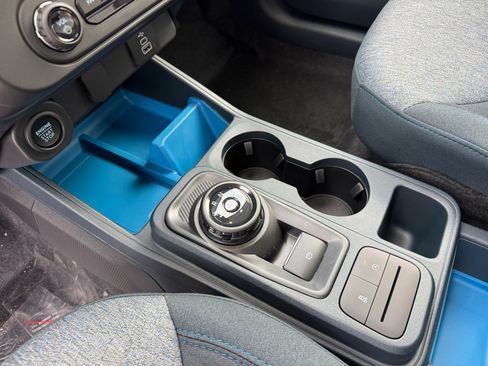 New 2025 Ford Maverick XLT w/ XLT Luxury Package image 14