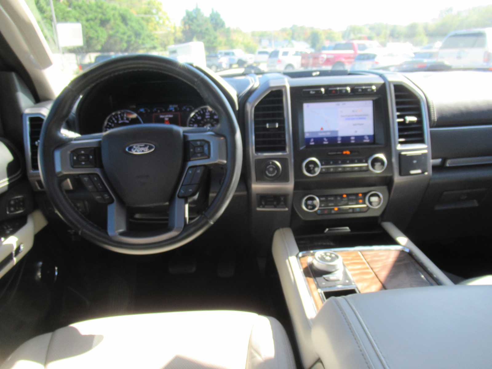 Used 2021 Ford Expedition Platinum RWD image 19
