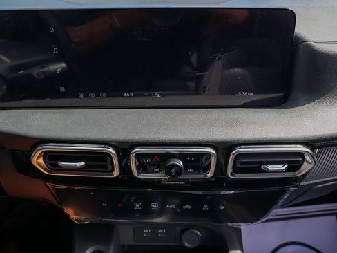 New 2026 Nissan Sentra SV FWD image 27