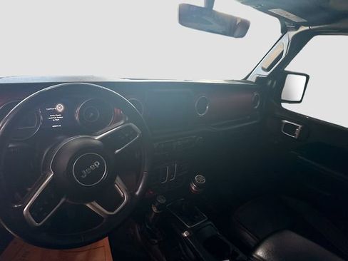 Used 2018 Jeep Wrangler Rubicon image 21