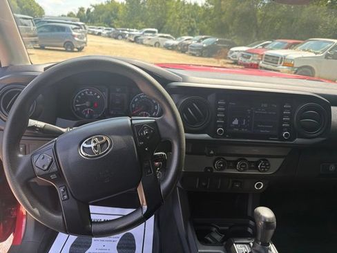Used 2020 Toyota Tacoma SR w/ SR Convenience Package RWD image 12