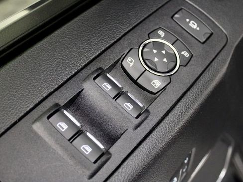 Used 2020 Ford F350 Platinum AWD/4WD image 17