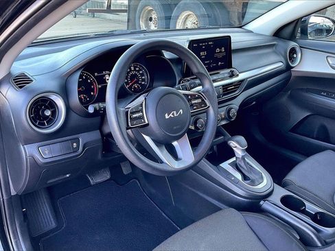 Certified 2023 Kia Forte LXS image 14