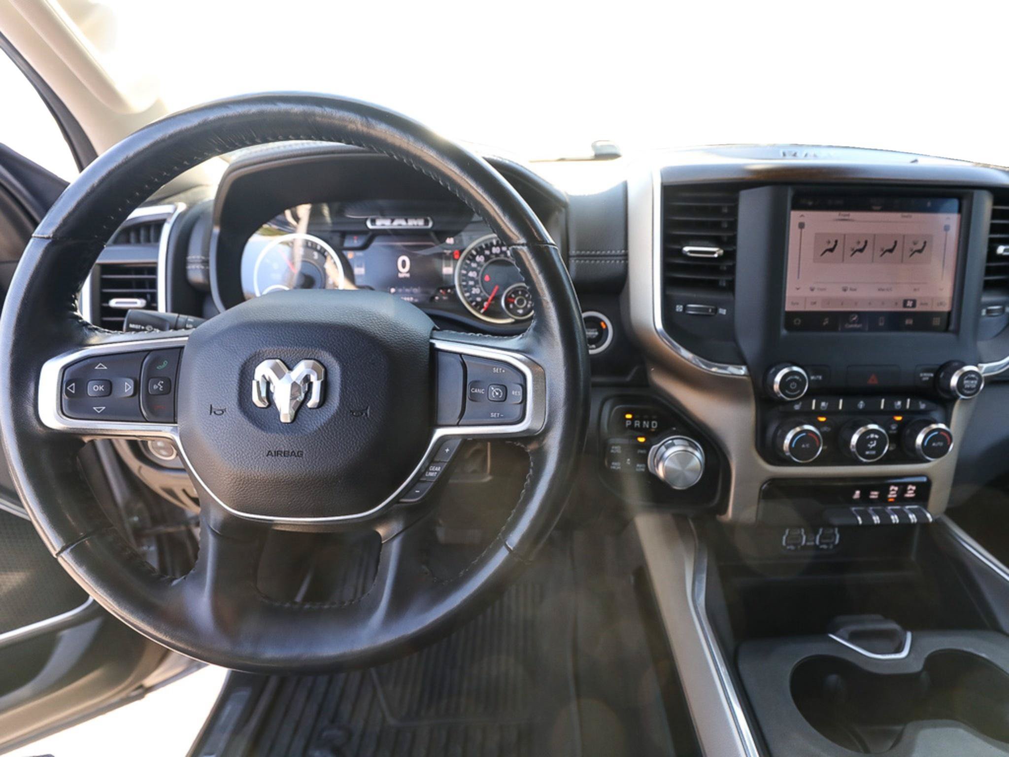 Used 2022 RAM 1500 Laramie AWD/4WD image 13