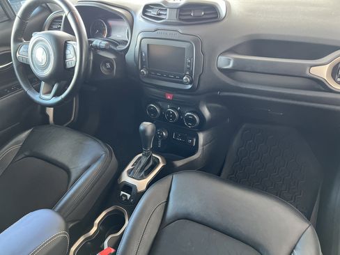 Used 2017 Jeep Renegade Trailhawk image 15