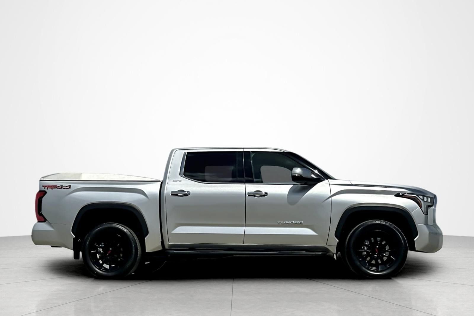 Used 2023 Toyota Tundra Limited w/ TRD Off-Road Package AWD/4WD image 6