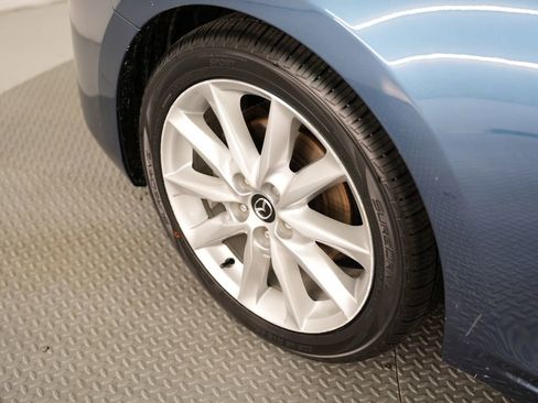 Used 2017 MAZDA MAZDA3 Grand Touring image 52