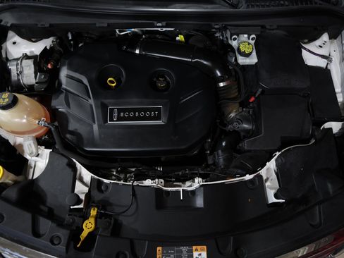 Used 2017 Lincoln MKC Premiere image 24