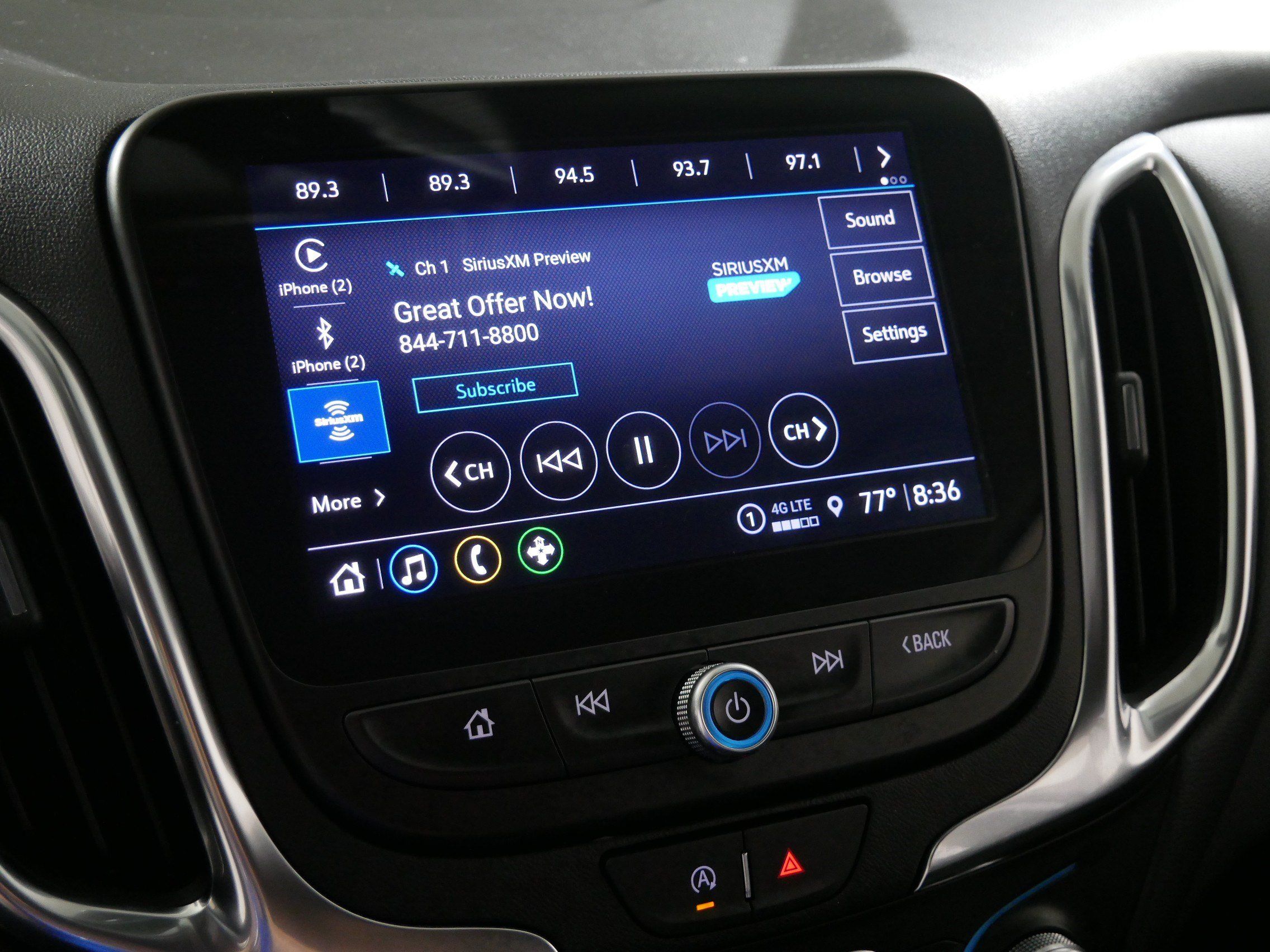 Used 2024 Chevrolet Equinox LT FWD image 22