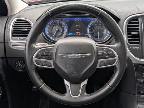 Used 2017 Chrysler 300 Limited w/ Value Package AWD/4WD image 20