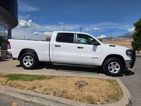 Used 2019 RAM 1500 Tradesman AWD/4WD image 4