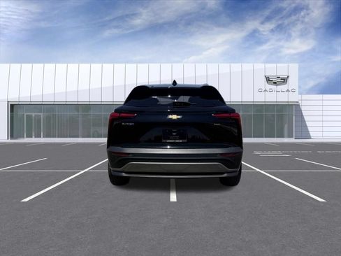 Used 2024 Chevrolet Blazer EV LT AWD/4WD image 12
