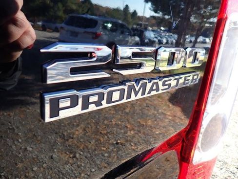 New 2026 RAM ProMaster 2500 w/ Quick Order Package 22G SLT image 6