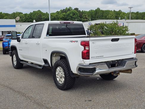 Used 2022 Chevrolet Silverado 2500 LT w/ Fleet Comfort Package AWD/4WD image 12