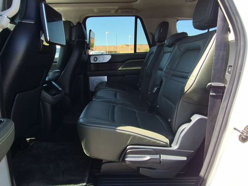 Used 2023 Lincoln Navigator L Black Label AWD/4WD image 27