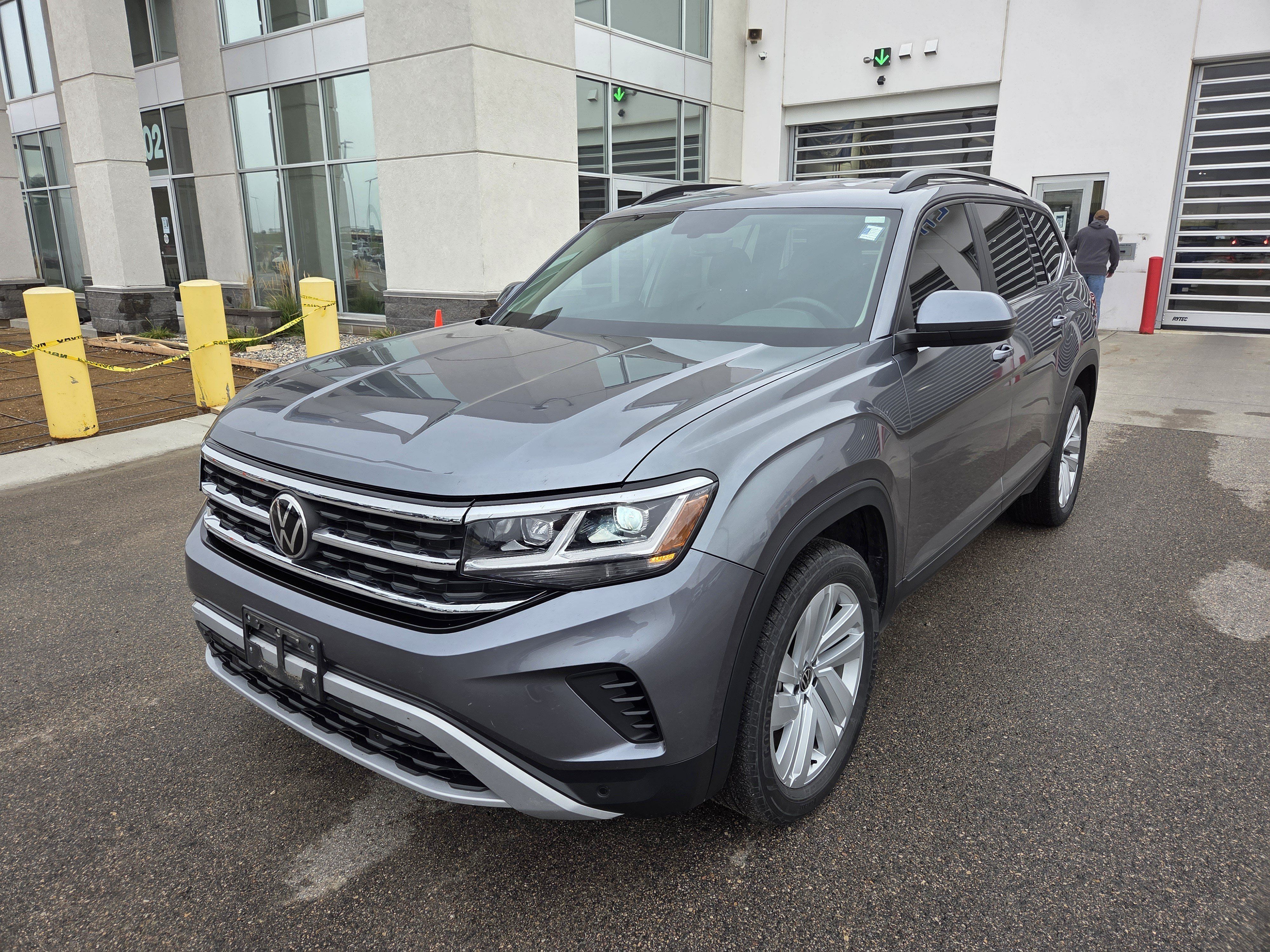 Used 2021 Volkswagen Atlas SE AWD/4WD image 3