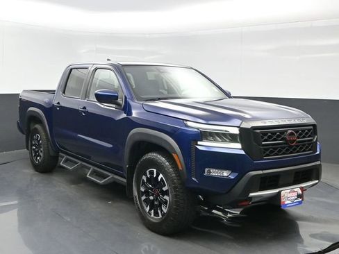 Used 2023 Nissan Frontier PRO-4X w/ Technology Package AWD/4WD image 8