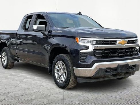 Used 2022 Chevrolet Silverado 1500 LT image 1