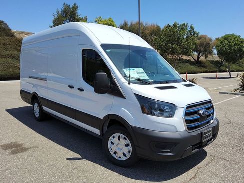 New 2025 Ford E-Transit 148 High Roof Extended w/ Load Area Protection Package RWD image 26