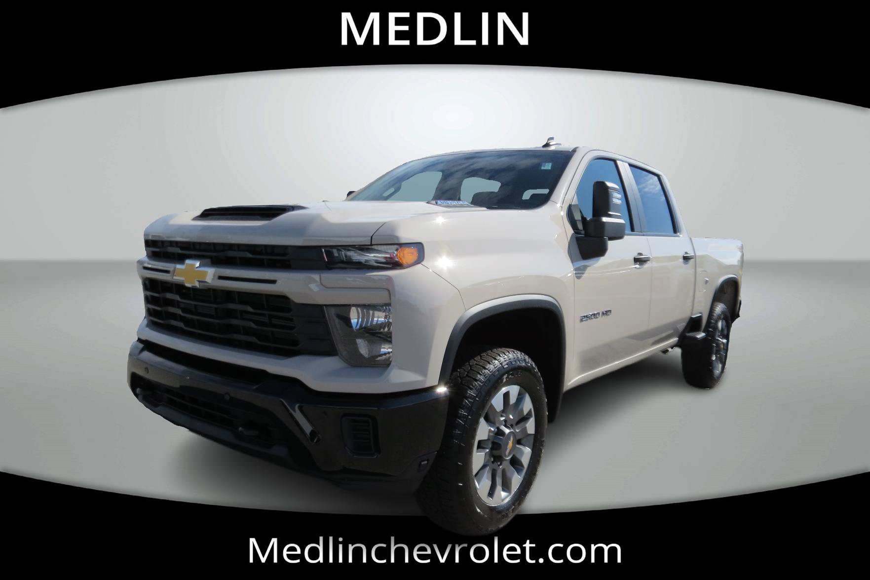 New 2026 Chevrolet Silverado 2500 Custom w/ Custom Value Package AWD/4WD image 4