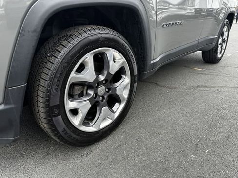 Used 2020 Jeep Compass Limited image 12