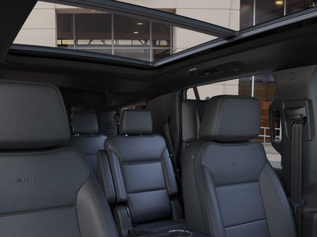 New 2026 GMC Yukon Denali w/ Denali Reserve Package AWD/4WD image 24