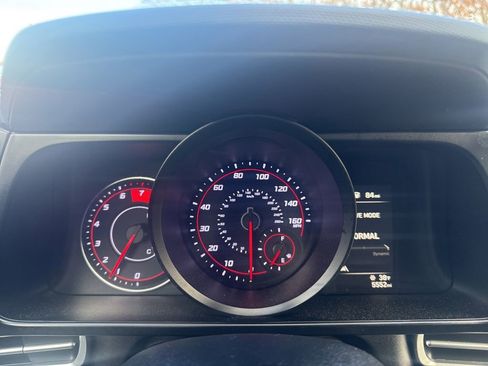 Used 2023 Hyundai Elantra SEL w/ Preferred Accessory Package image 17