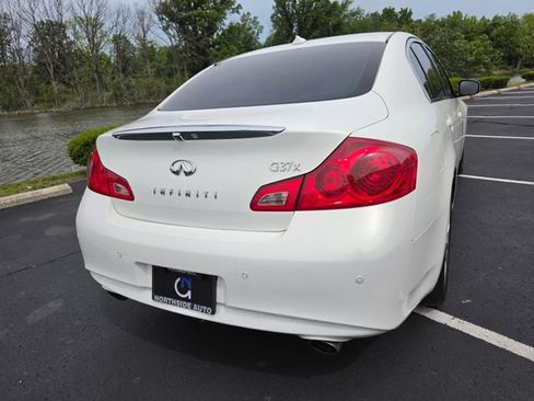 Used 2012 INFINITI G37 x Sedan w/ Premium Pkg AWD/4WD image 8