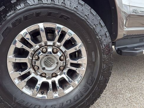 Used 2020 Ford F350 Lariat w/ Lariat Ultimate Package AWD/4WD image 29