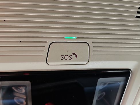 New 2026 Volkswagen Tiguan S image 21