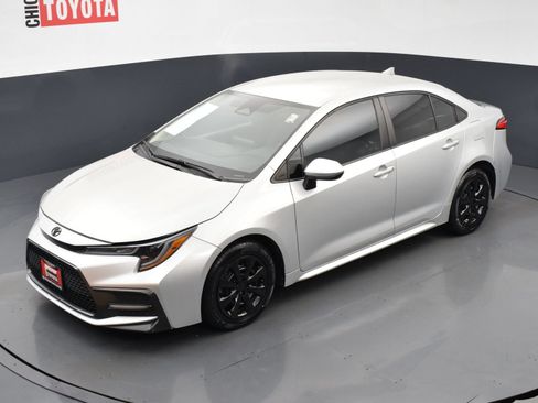 Used 2023 Toyota Corolla LE FWD image 23