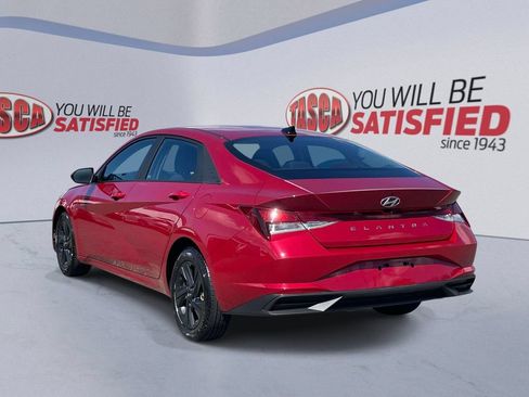 Certified 2023 Hyundai Elantra SEL FWD image 8