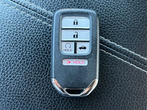 Used 2017 Honda Accord EX-L image 43