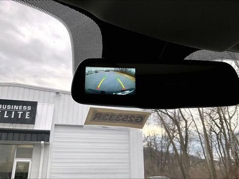 Used 2016 RAM 1500 Express image 23