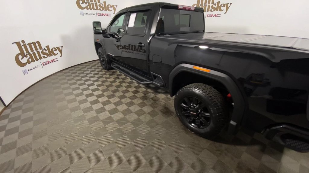 Used 2024 GMC Sierra 2500 AT4 w/ Technology Package AWD/4WD image 6