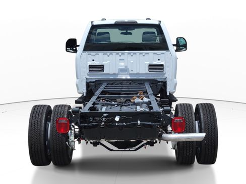 New 2026 Ford F450 XL RWD image 5
