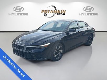 Certified 2025 Hyundai Elantra SEL