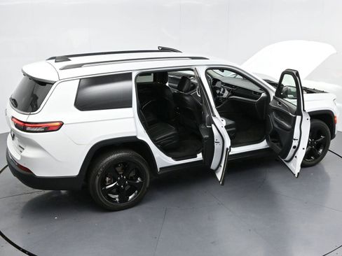 Used 2021 Jeep Grand Cherokee L Limited w/ Luxury Tech Group II AWD/4WD image 32