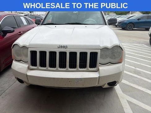 Used 2008 Jeep Grand Cherokee Laredo w/ Trailer Tow Group IV AWD/4WD image 2