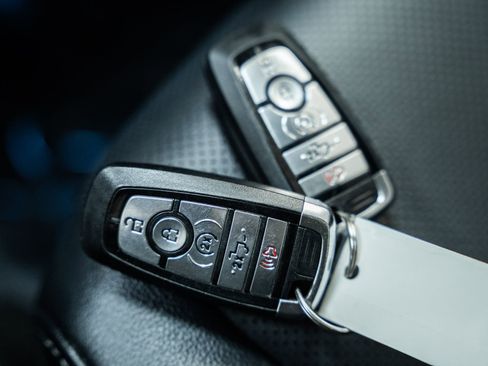 Certified 2023 Ford F150 Lariat w/ Equipment Group 502A High image 57