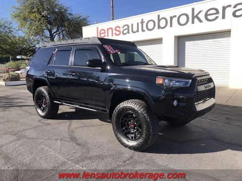 Used 2018 Toyota 4Runner TRD Pro image 2
